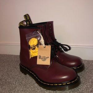 Dr. Marten’s Women’s 1460 Smooth Boot